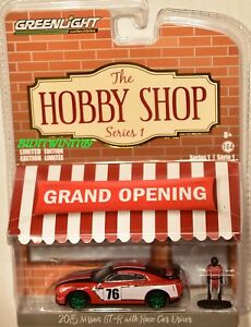【送料無料】ホビー ・模型車・バイク レーシングカー グリーンライトレースカードライバーグリーンマシンホビーショップgreenlight the hobby shop nissan gtr with race car driver green machine