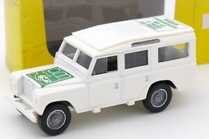 【送料無料】ホビー ・模型車・バイク レーシングカー ランドローバーパブボックスミニチュアsolido 143 land rover 109 pub argus miniature with its box