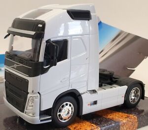 【送料無料】ホビー ・模型車・バイク レーシングカー ウェリースケールモデルトラックボルボホワイト