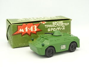 【送料無料】ホビー ・模型車・バイク レーシングカー ルシアブリンダドミリタルルソrusia 143 blindado auto militar ruso army 686