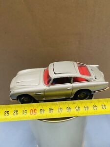 【送料無料】ホビー ・模型車・バイク レーシングカー コーギーアストンマーティンパーフェクトヴィンテージcorgi toys 007 aston martin db5 perfect vintage
