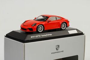 【送料無料】ホビー ・模型車・バイク レーシングカー ポルシェツーリングパッケージオレンジスパークディーラー