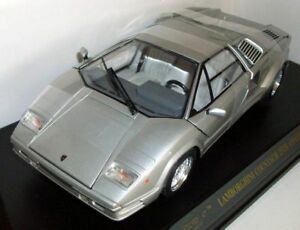 【送料無料】ホビー ・模型車・バイク レーシングカー リッキースケールランボルギーニカウンタックシルバー