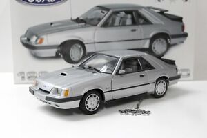 【送料無料】ホビー ・模型車・バイク レーシングカー フォードマスタングクーペシルバー118 gmp 1984 ford mustang svo coupe silver