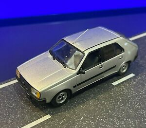 【送料無料】ホビー ・模型車・バイク レーシングカー ルノーリアルデザインミントコンディションrenault 14 143 lifelike design mint condition