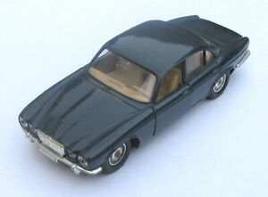 【送料無料】ホビー ・模型車・バイク レーシングカー ジャガーセダンソリドjaguar xj12 sedan 1974solido 143