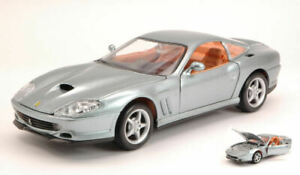 【送料無料】ホビー ・模型車・バイク レーシングカー フェラーリマラネッロメタリックグレーモデル1996 ferrari 550 maranello metallic grey 124 model 26004s bburago｜hokushin