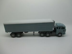 【送料無料】ホビー ・模型車・バイク レーシングカー ワイキングマジラスキュルコファーセミトレーラーwiking magirus 235te kuhlkersemitrailer ssk28