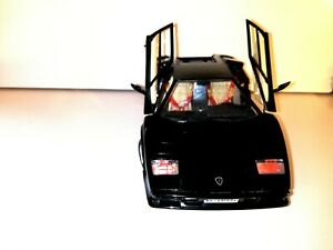 【送料無料】ホビー ・模型車・バイク レーシングカー ランボルギーニカウンタックスケールブラゴブラックブラック