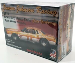 【送料無料】ホビー ・模型車・バイク レーシングカー サルビノススケールシボレーモンテカルロヤーバラsalvinos 125 scale jjmc 1977nwchevrolet monte carlo 1st c yarborough