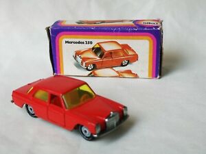 【送料無料】ホビー ・模型車・バイク レーシングカー シクメルセデスベンツボックスsiku 1020v309 mercedes benz 250 boxed|hokushin