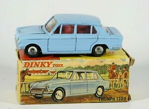 【送料無料】ホビー ・模型車・バイク レーシングカー ディンキートイズoトライアンフヌエボエンカハdinky toys gb n o 162 triumph 1300 nuevo en caja 143｜hokushin