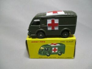 【送料無料】ホビー ・模型車・バイク レーシングカー ディンキールノーキャリアdv8793 fr dinky toys military ambulance renault carrier ref 820 good condition