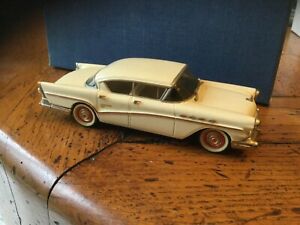 送料無料 ホビー 模型車 バイク レーシングカー コンクエストモデルビュイックロードマスター Centralelectricals Com