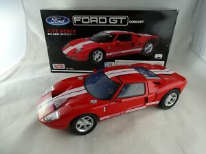 【送料無料】ホビー ・模型車・バイク レーシングカー モーターマックスフォードレッドホワイトストライプ112 motor max 73001 ford gt red with white stripes