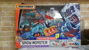 【送料無料】ホビー ・模型車・バイク レーシングカー マッチボックスメガモンスターmatchbox mega equipment snow monster｜hokushin