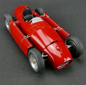 49969円 今年人気のブランド品や ホビー 模型車 バイク レーシングカー ランシアモデルスケール1954 lancia d50 model molded cmc in 118 scale