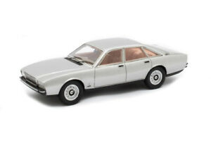 【送料無料】ホビー ・模型車・バイク レーシングカー マトリックスジャガーピニンファリナシルバーmatrix mx51001071 143 jaguar xj 12pf pininfarina 1973 silver
