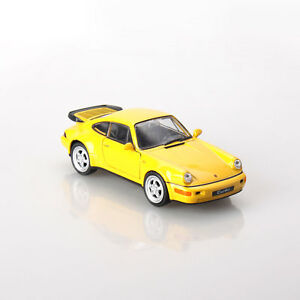 【送料無料】ホビー 模型車 モデルカー ポルシェターボイエロースケールモデルホビースポーツカー1993 porsche 964 turbo yellow 134 scale diecast model hobby gift sports car