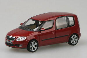 【送料無料】ホビー 模型車 モデルカー シュコダフラメンコモデルスケールskoda roomster red flamenco met model car by abrex 143 scale refsk4