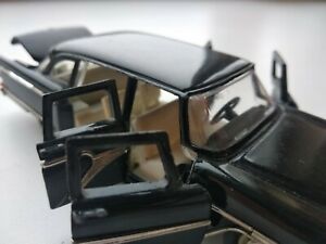 【送料無料】ホビー 模型車 モデルカー モデルソビエトロシアソビエトボーナスcar model chajka gaz13 143 soviet russia ussr numbered rare bonus 15,385円