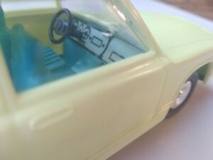 【送料無料】ホビー 模型車 モデルカー モデルソロシアリムジンcar model gaz14 chajka yellow made in ussr russia limousine toy