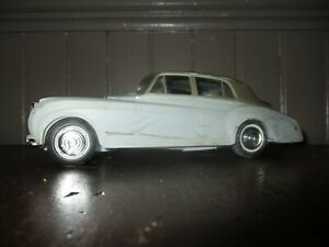 【送料無料】ホビー 模型車 モデルカー ロールスロイススケールモデルカーviintage hubley rolls royce authentic scale model car