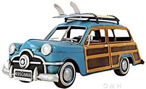 【送料無料】ホビー 模型車 モデルカー モデルカーグリーンフォードワゴンサーフボードスケールmodel car 1949 green ford wagon w2 surfboards 112 scale iron framed|hokushin