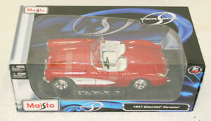 【送料無料】ホビー 模型車 モデルカー シボレーコルベットモデルカースケールダイ1957 chevrolet corvette die cast model car 118 scale by maisto