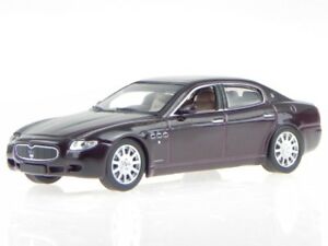 【送料無料】ホビー 模型車 モデルカー ショーケースマセラティマセラティクアトロポルテダイカストmaserati quattroporte v diecast modelcar in showcase 143