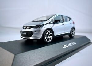 【送料無料】ホビー 模型車 モデルカー オペルコレクタモデルボクソールレアopel amperae icial dealer collectors model car iscale 143 vauxhall rare
