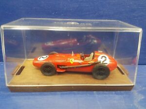 【送料無料】ホビー 模型車 モデルカー スケールモデルカーフェラーリbrumm 143 scale model car r68 ferrari d246 hp215 1957 red