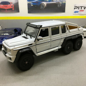 【送料無料】ホビー 模型車 モデルカー メルセデスベンツホワイトスケールモデルmercedes benz g 63 amg 6x6 white 124 scale diecast model toy car