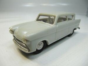 【送料無料】ホビー 模型車 モデルカー ヴィンテージチェコスロバキアプラスチックスケールモデルフォードアングリアvintage 1971 czechoslovakia igra plastic scale model toy car ford anglia 143 20,860円
