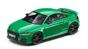 【送料無料】ホビー 模型車 モデルカー アウディクーペモデルカーグリーンモデルアウディタイプグリーンoriginal audi tt rs 8s coupe model car 143 green model audi tt rs type 8s green