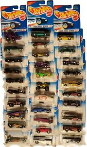 【送料無料】ホビー 模型車 モデルカー シリーズモデルシリーズホットホイールhot wheels lot of 31 1995 series model series cars