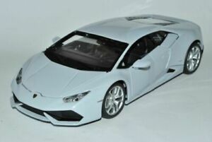 【送料無料】ホビー 模型車 モデルカー ランボルギーニaクーペモデルカーライトグレーlamborghini huracan lp64104 coupe light grey from 2014 118 bburago model car