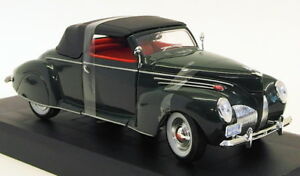 【送料無料】ホビー 模型車 モデルカー シグネチャーモデルスケールモデルカーリンカーンゼファーsignature models 132 scale model car 32333 1939 lincoln zephyrgreen