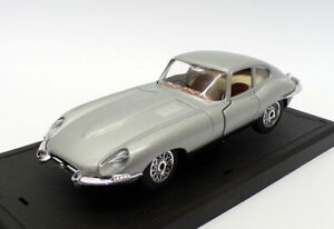 【送料無料】ホビー 模型車 モデルカー スケールモデルカージャガータイプシルバーmajorette 124 scale model car 4102 jaguar etype silver 18,446円