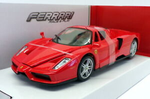 【送料無料】ホビー 模型車 モデルカー スケールモデルカーフェラーリエンツォburago 124 scale model car 1826006 ferrari enzo ferrarired
