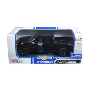 【送料無料】ホビー 模型車 モデルカー 2017シボレーシルバラード1500lt z71タクシーブラック124ダイカストmoモデルカー