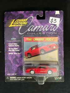 【送料無料】ホビー 模型車 モデルカー カマロジョニーカマロコレクションモデル1987 camaro irocz johnny lightning camaro collection model toy car