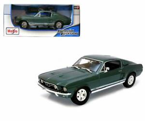 【送料無料】ホビー 模型車 モデルカー フォードムスタングuダイカストスカラ