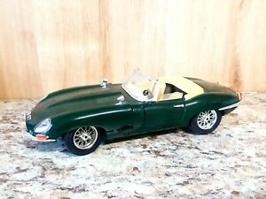 【送料無料】ホビー 模型車 モデルカー ジャガータイプダイカストモデルスポーツカーjaguar etype 1961 burago 118 diecast british model sports car parts missing