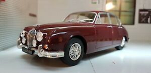 【送料無料】ホビー 模型車 モデルカー スケールジャガーセダンレッドモデルカーlgb 124 scale jaguar mk 2 mkii 34 38 saloon red detailed model car 1960｜hokushin