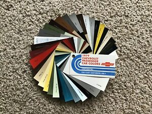 【送料無料】ホビー 模型車 モデルカー シボレーモデルディーラーカラー1979 chevrolet passenger car models, original dealership smans color samp