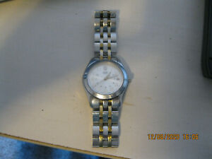 【送料無料】腕時計　ヴィンテージビクトリノックススイスアーミーメンズバッテリーvintage victorinox swiss army mens wrist watch battery