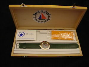 【送料無料】腕時計　ボードアボードソリッドブロンズフレンチメイドウォッチレザーbord a bord solid bronze french made watch, genuine leather b26｜hokushin