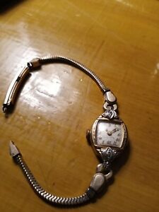 【送料無料】腕時計　ヴィンテージブローバブレスレットゴールドレディースvintage bulova womens wrist watch bracelet 1940s gold ladies decorative ornate｜hokushin