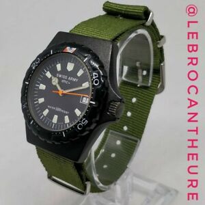 【送料無料】腕時計　スイスモントルヴィンテージカリバーヌフswiss army dhc montre vintage calibr isa 1198 circa 2000 nato neuf